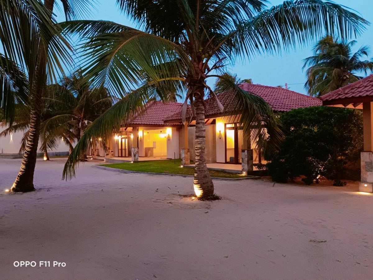 Blue Waves Kite Surfing Beach Resort คัลพิทิยา ภายนอก รูปภาพ