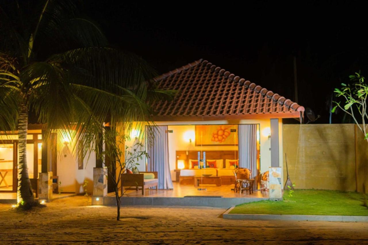 Blue Waves Kite Surfing Beach Resort คัลพิทิยา ภายนอก รูปภาพ