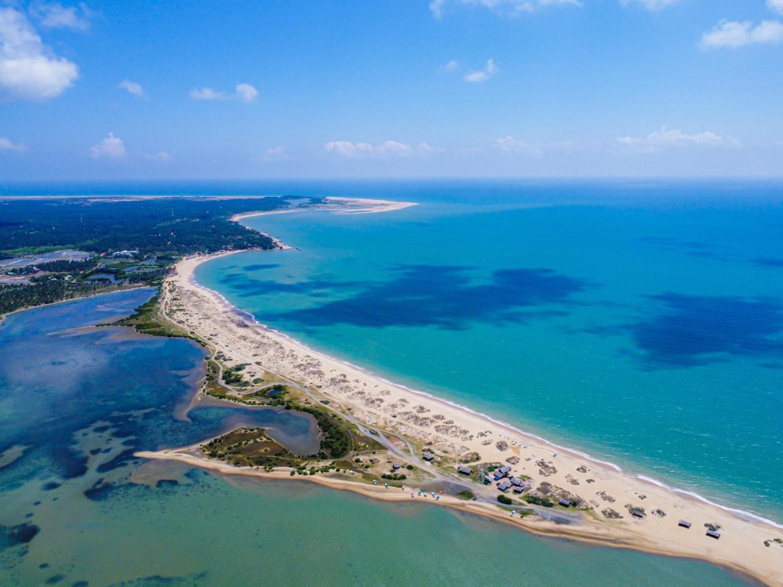 Blue Waves Kite Surfing Beach Resort คัลพิทิยา ภายนอก รูปภาพ